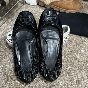 Black patent leather Tory Burch flats. Size 9